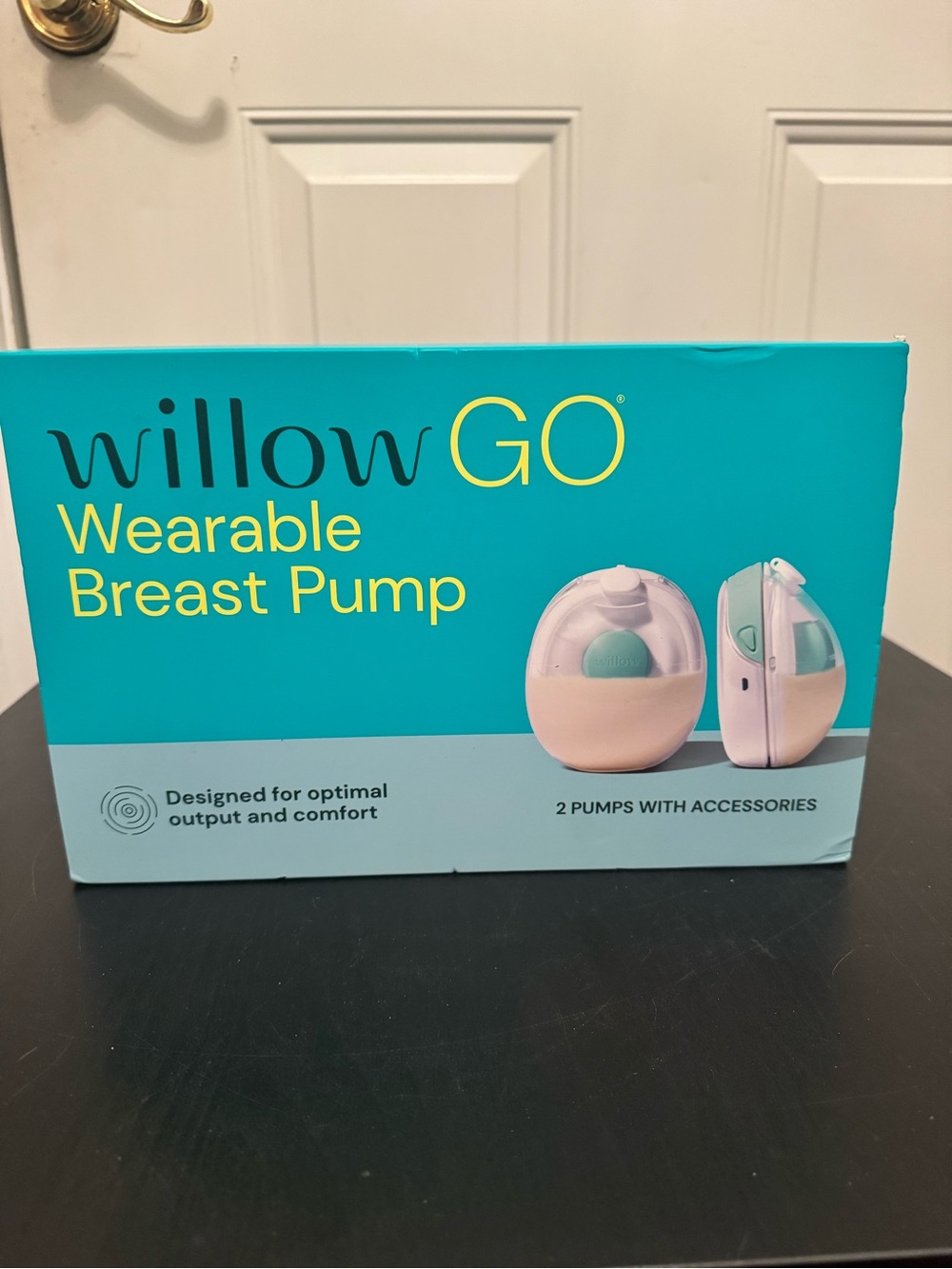 Willow Go Wearable Breast Pump 2 Pumps With Accessories NEW
